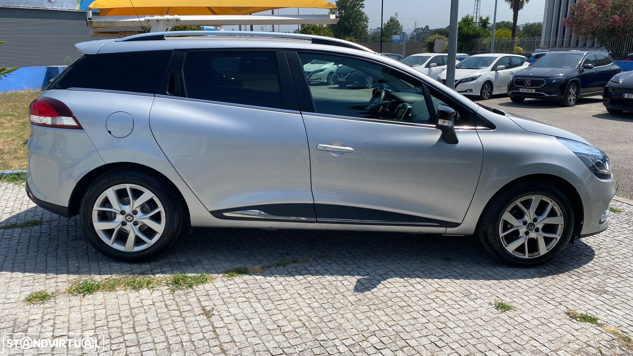 Renault Clio Sport Tourer 0.9 TCe Limited - 4