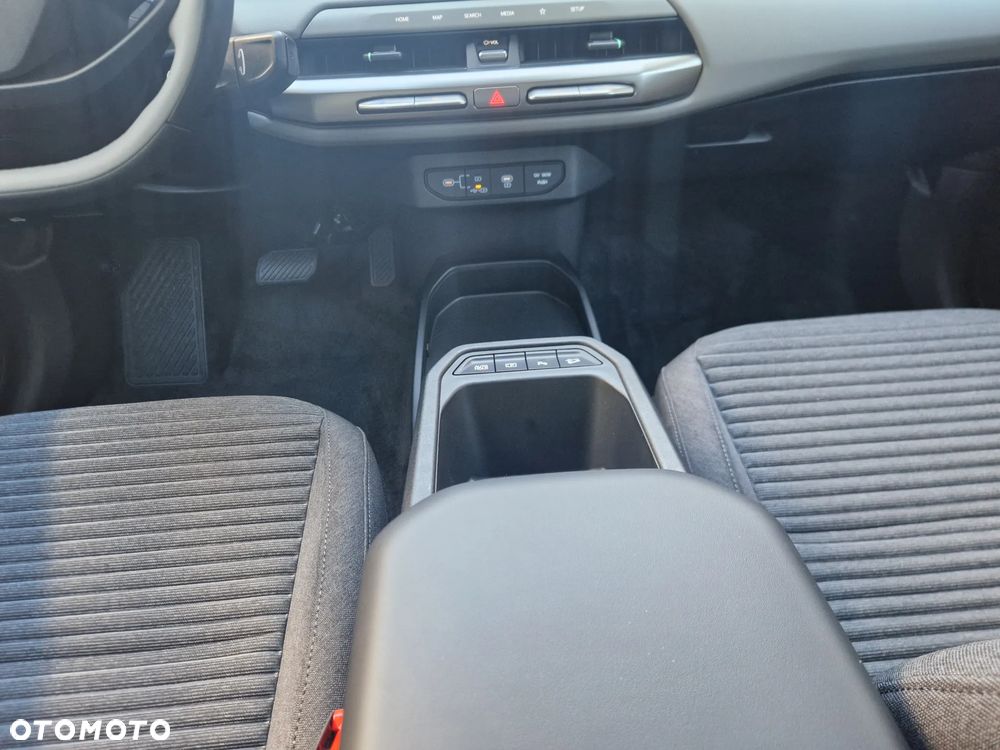 Kia EV4 81.4kWh Air - 14