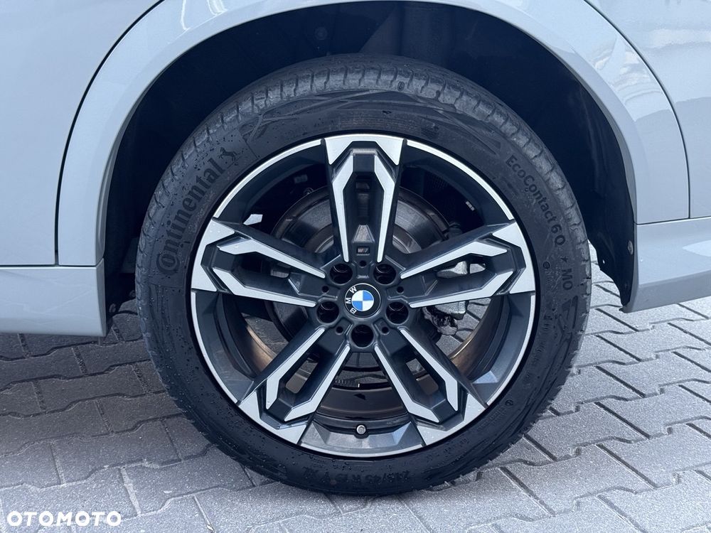 BMW X2 - 15