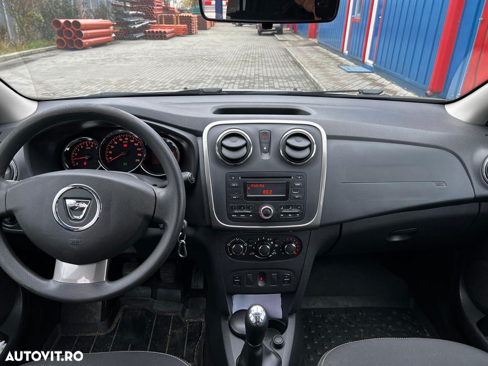 Dacia Logan 0.9 90CP Ambiance - 4