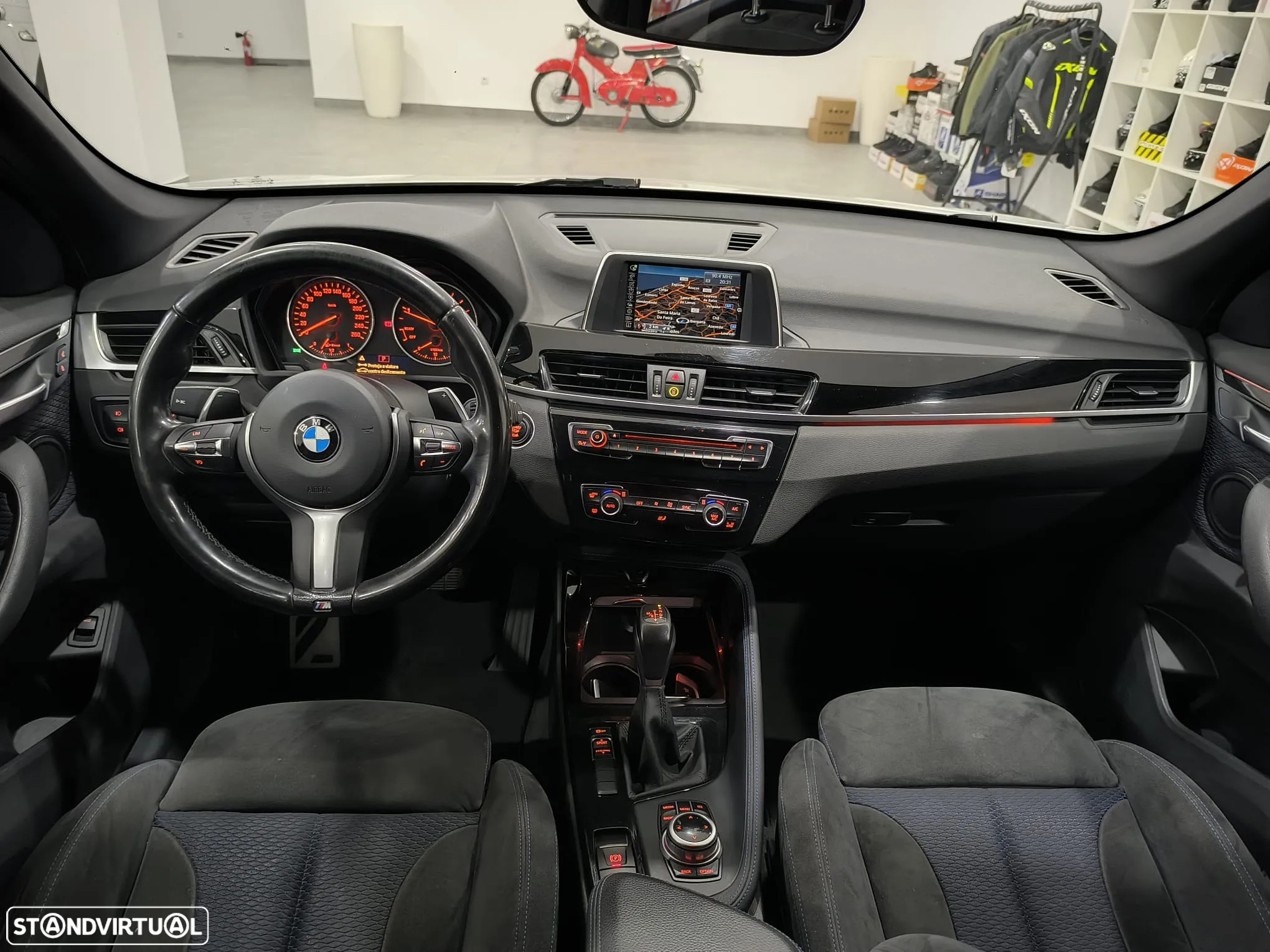 BMW X1 sDrive18d Aut. M Sport - 31