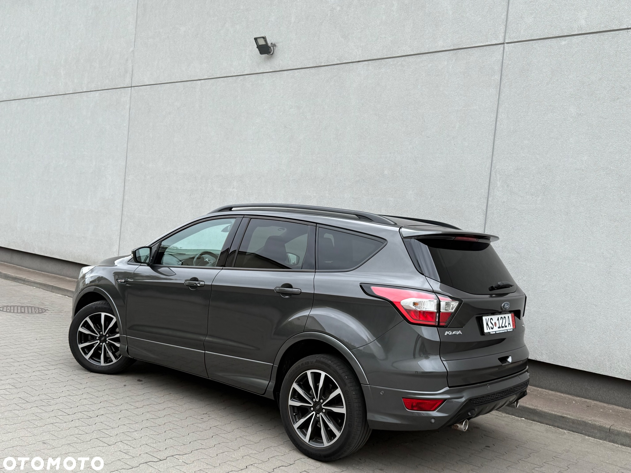 Ford Kuga - 7