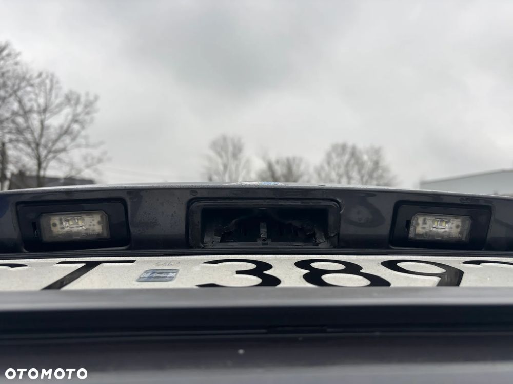 BMW Seria 3 320d DPF - 10