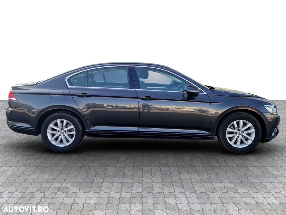 Volkswagen Passat 2.0 TDI DSG Comfortline - 7