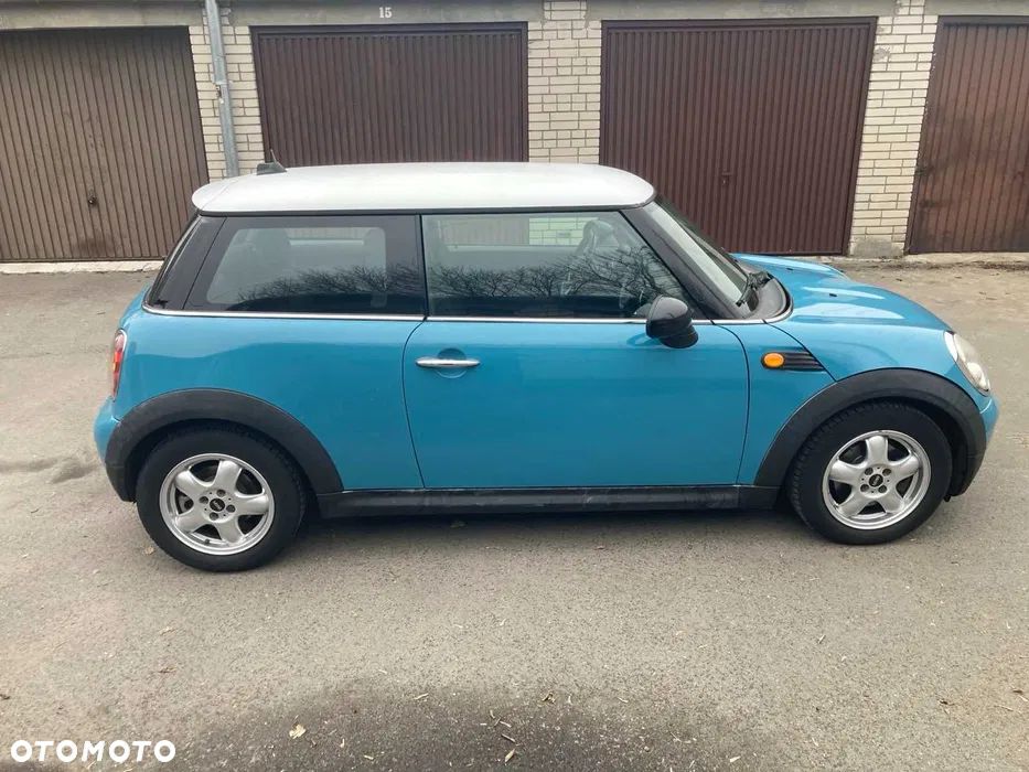 MINI ONE - 3