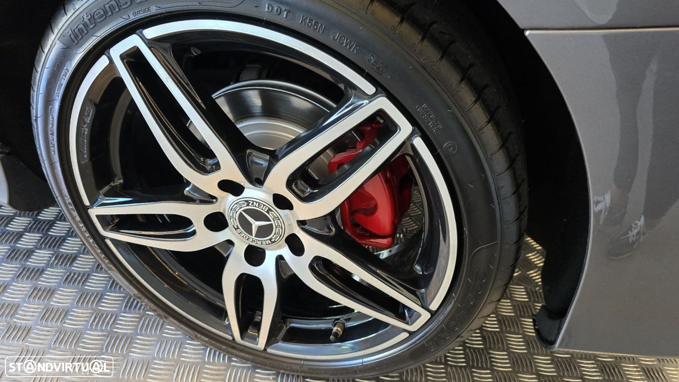 Mercedes-Benz CLA 200 d Shooting Brake AMG Line Aut. - 28