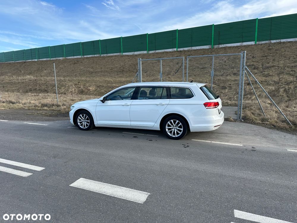 Volkswagen Passat ver-2-0-tdi-bmt-comfortline - 4