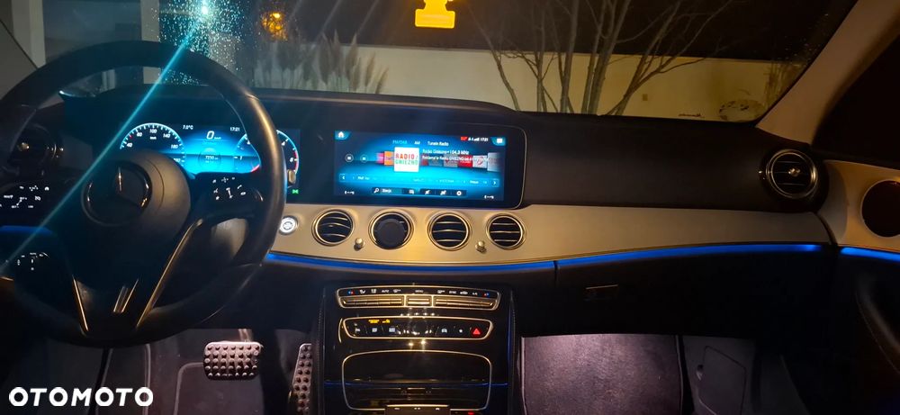 Mercedes-Benz Klasa E 200 d Business Edition 9G-TRONIC - 19