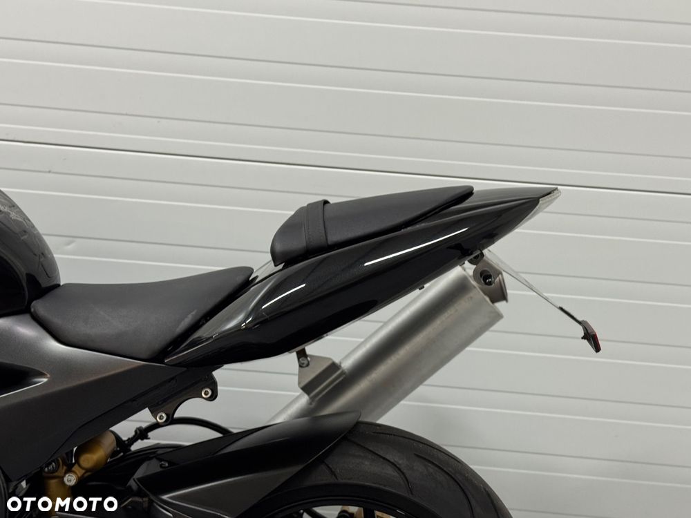 Kawasaki ZXR - 16