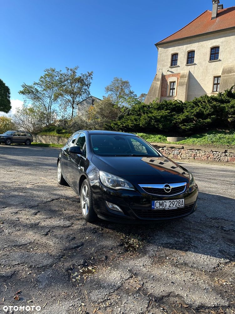 Opel Astra 1.6 Turbo Sport - 2