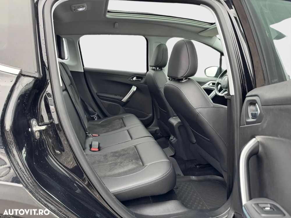 Peugeot 2008 PureTech 110 Stop&Start Crossway - 11