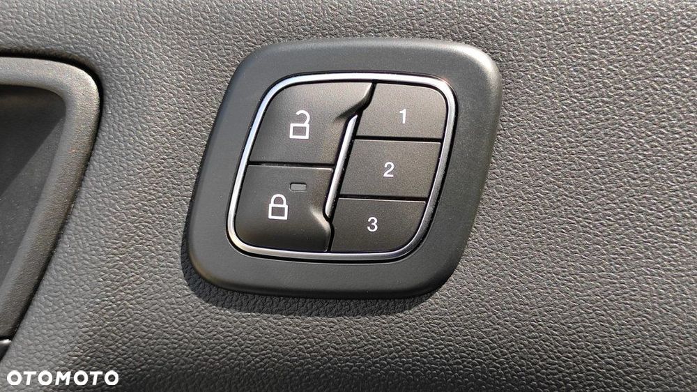Ford Kuga - 18