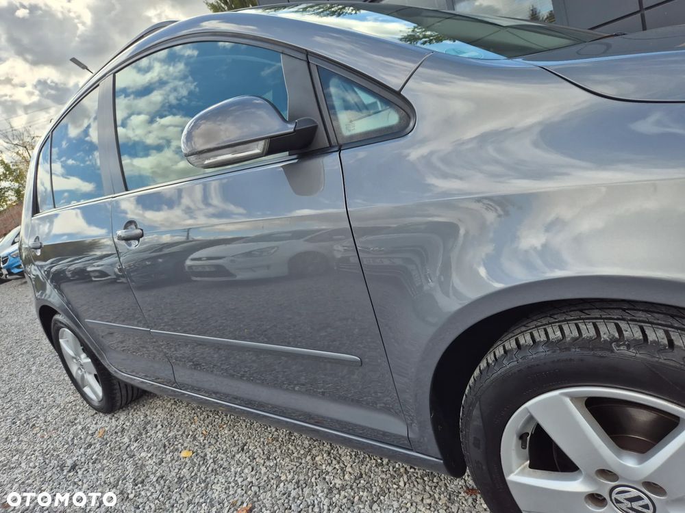 Volkswagen Golf Plus 2.0 TDI DPF Team - 25