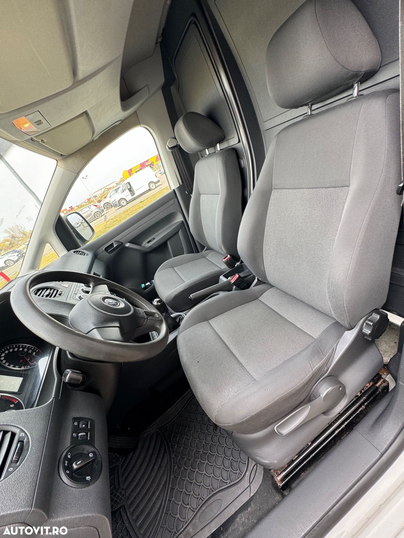 Volkswagen Caddy - 3