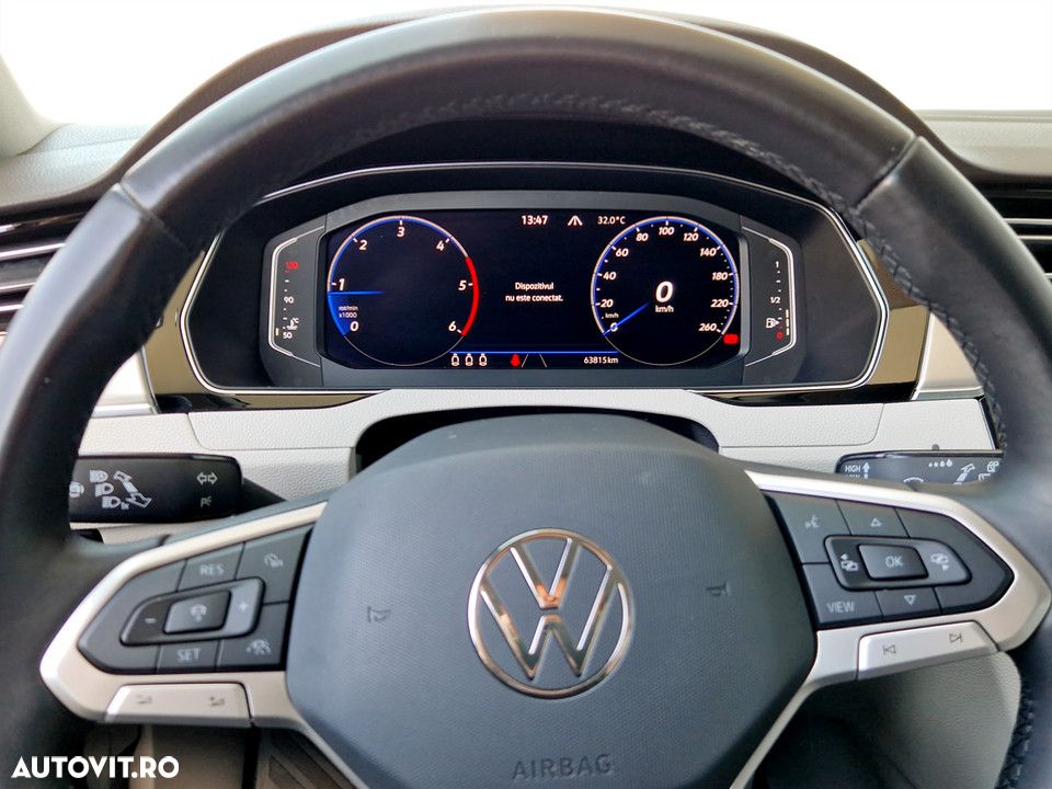 Volkswagen Passat 2.0 TDI Highline - 21