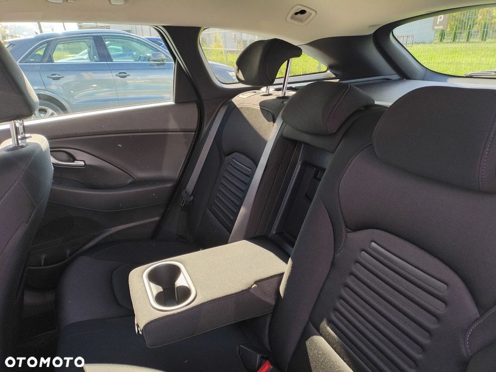 Hyundai i30 1.6 T-GDI Smart DCT - 16
