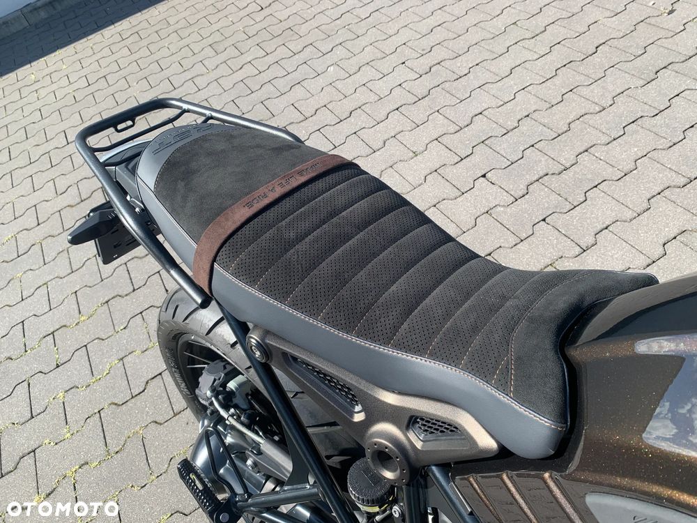 BMW R - 27