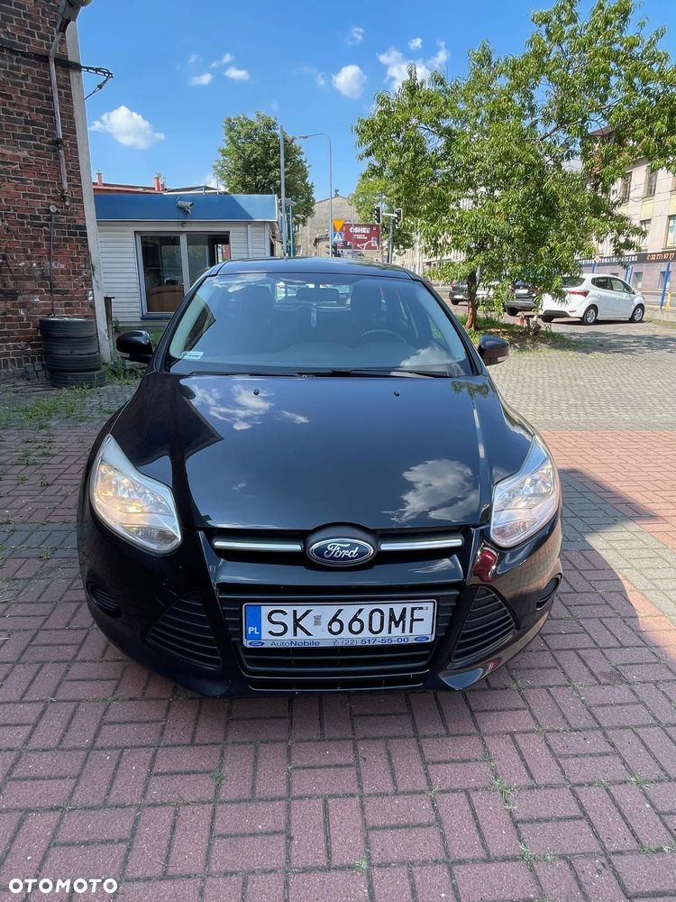 Ford Focus 1.6 Ambiente - 2