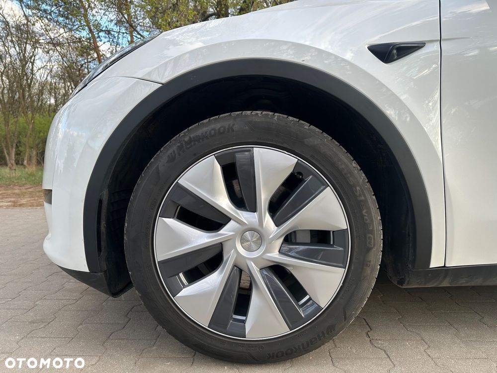 Tesla Model Y 79kWh Long Range RWD - 13