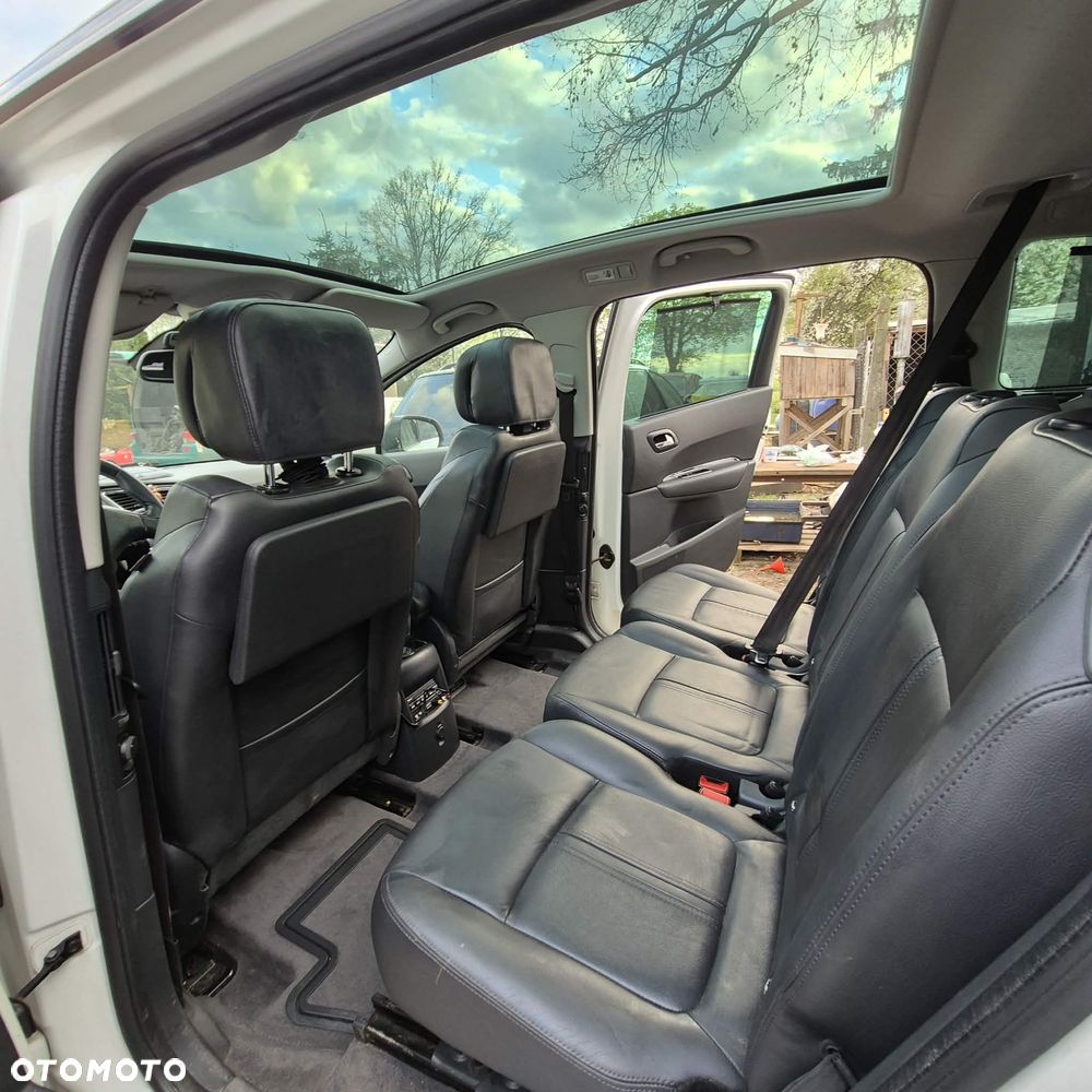 Peugeot 5008 HDI FAP 165 Automatik Allure - 14
