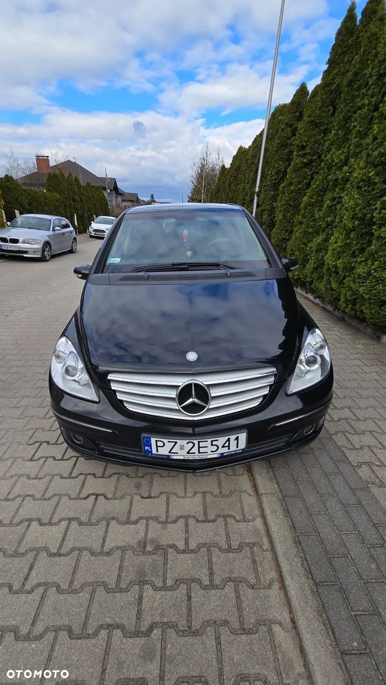 Mercedes-Benz Klasa B - 1