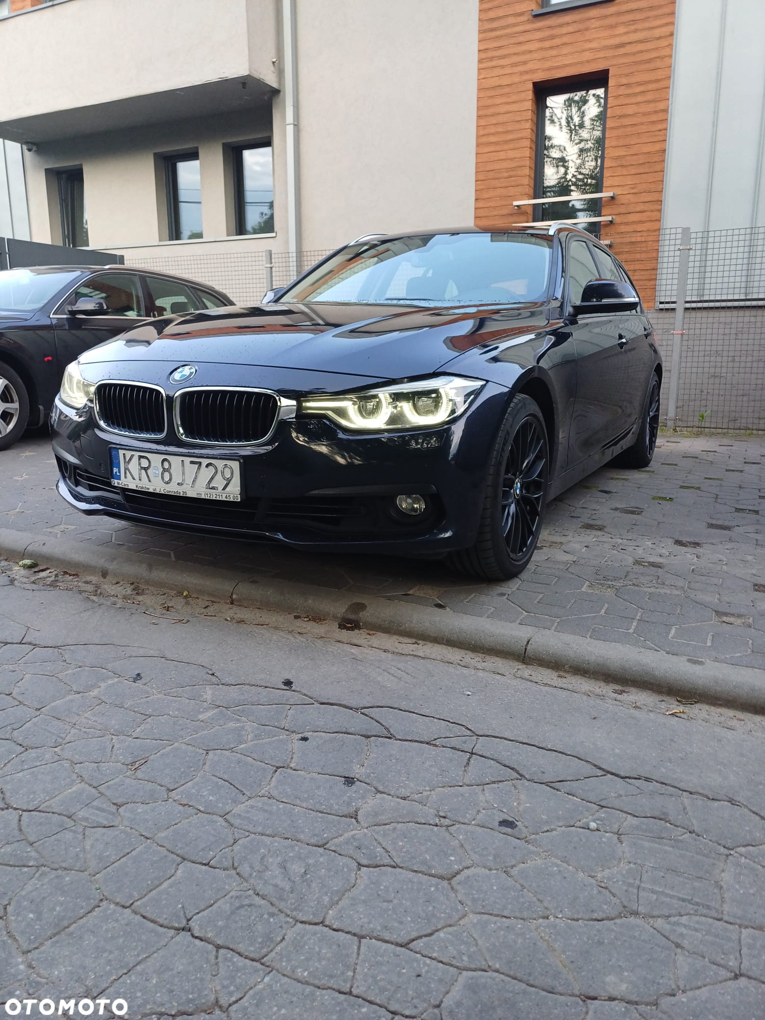 BMW Seria 3 330i xDrive - 7