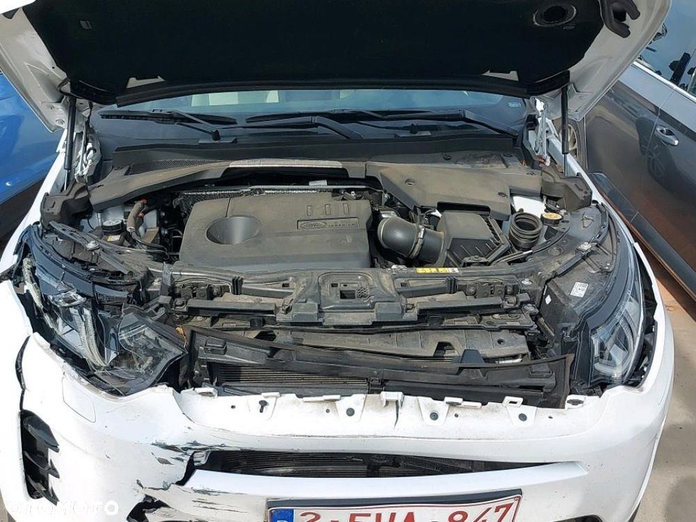 Land Rover Discovery Sport P270e Dynamic SE - 7