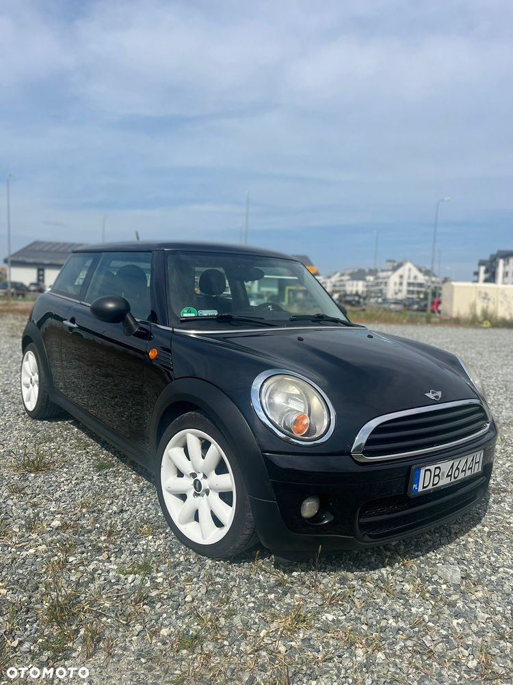 MINI ONE D - 1