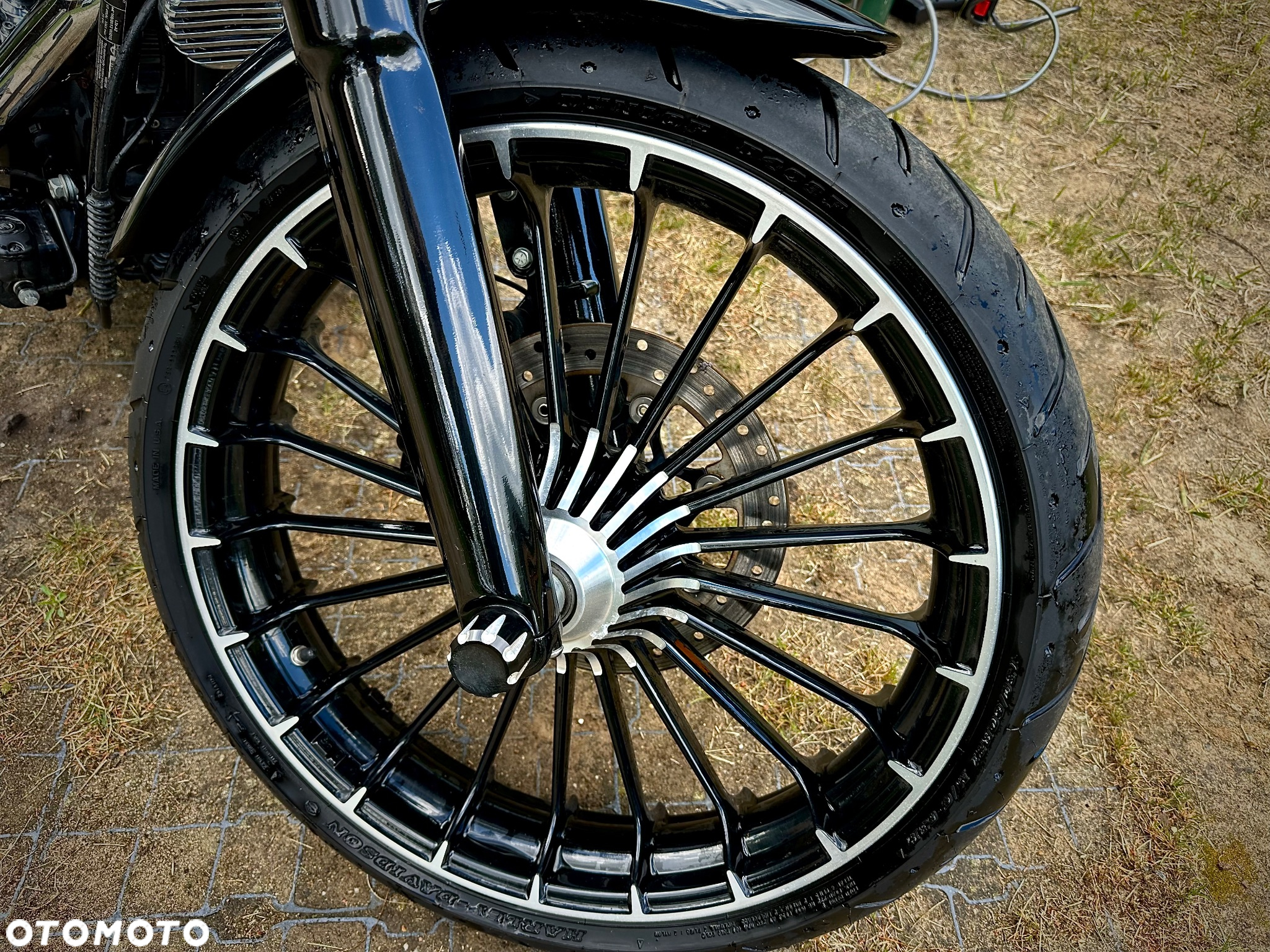Harley-Davidson FXSB Breakout - 14