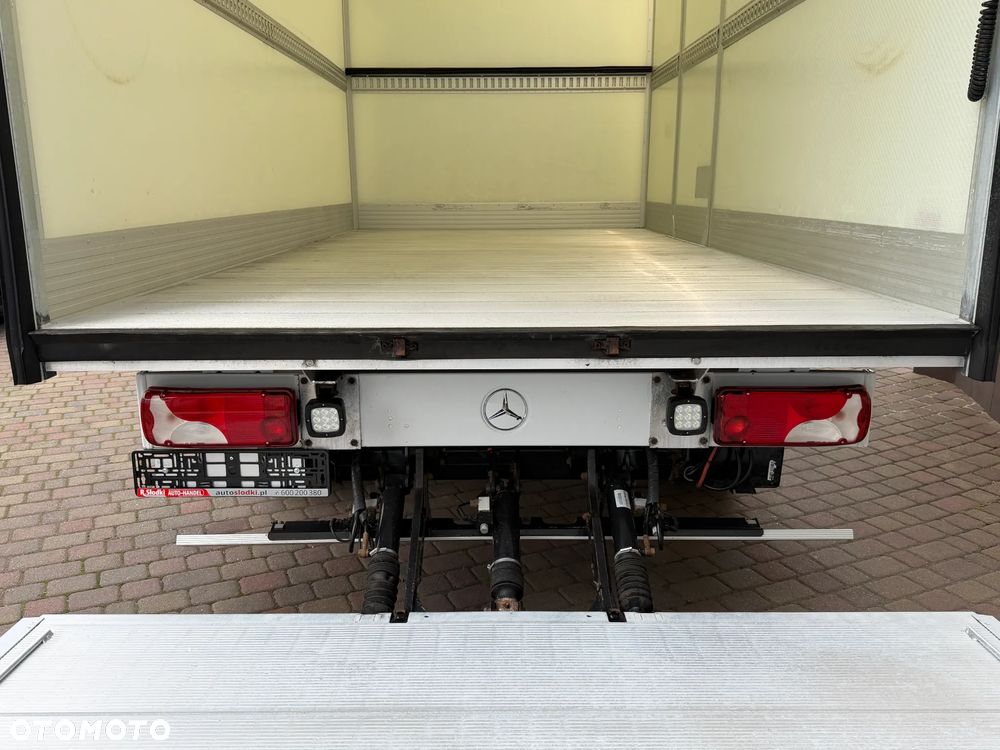Mercedes-Benz Sprinter 3,0 319 Izoterma Winda - 11