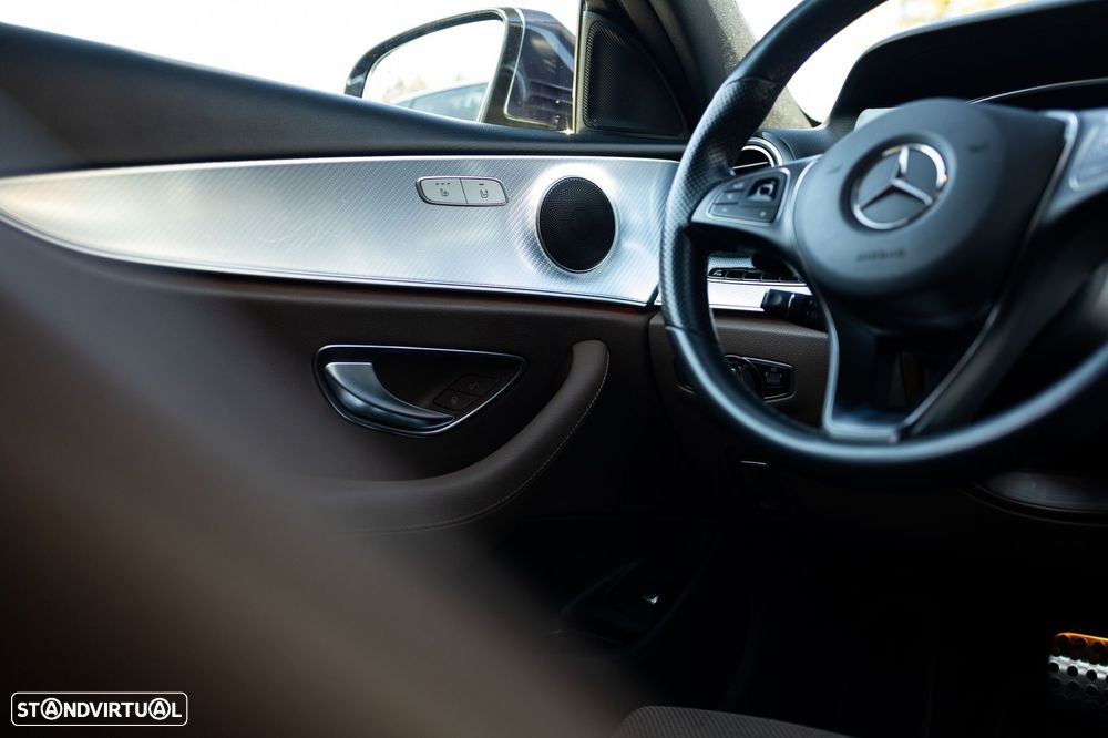 Mercedes-Benz E 220 d 4-Matic All Terrain Avantgarde - 23