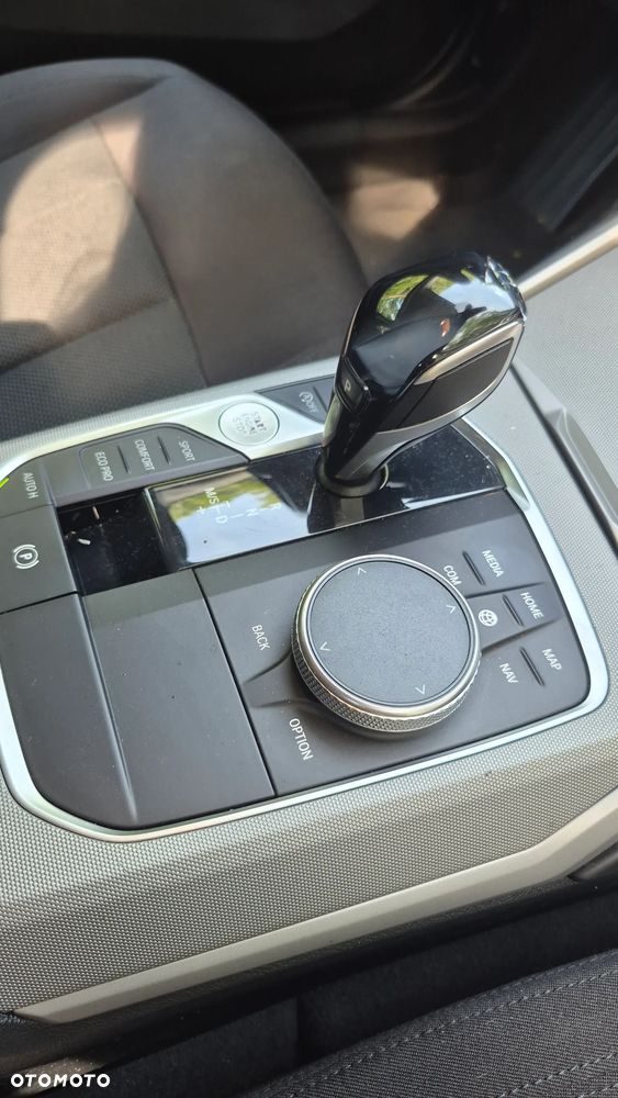 BMW Seria 3 318i Advantage - 20