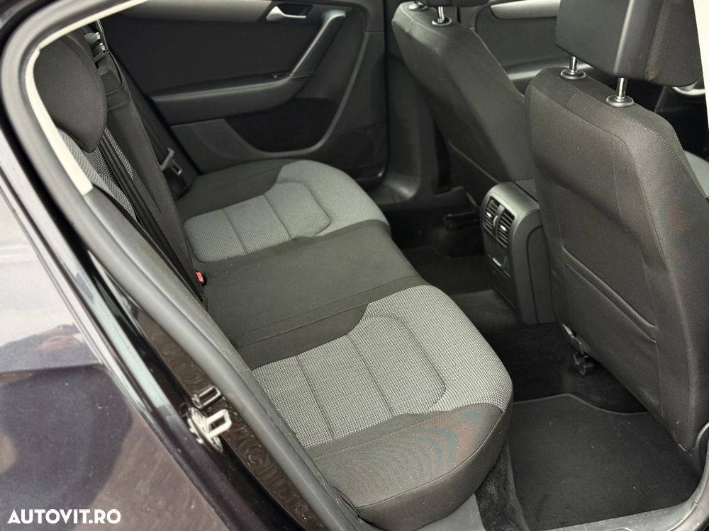 Volkswagen Passat Variant 1.8 TSI Exclusive - 13