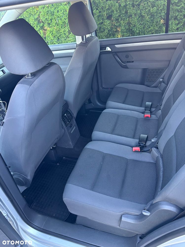 Volkswagen Touran 1.6 TDI DPF Trendline - 11