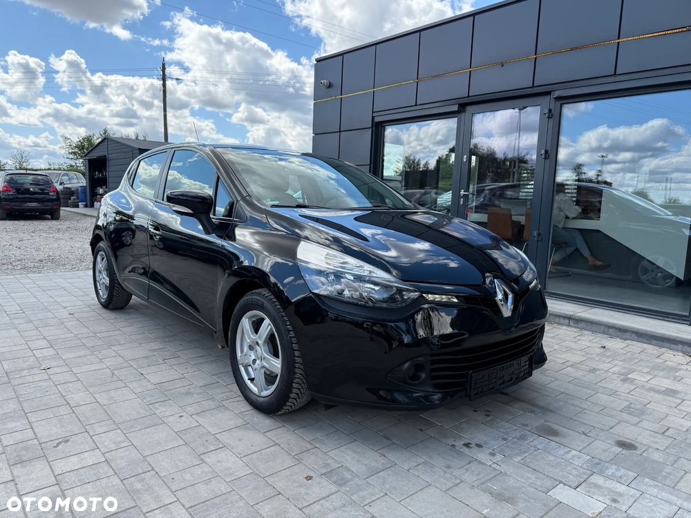 Renault Clio 1.2 16V 75 Collection - 4