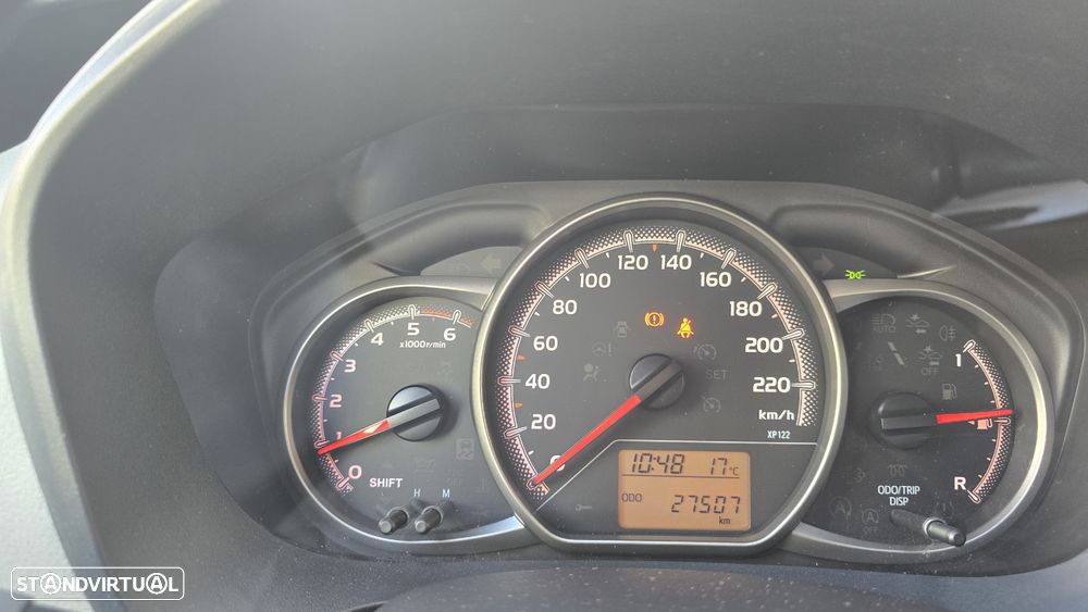 Toyota Yaris 1.4 D-4D Comfort+P.Style - 27