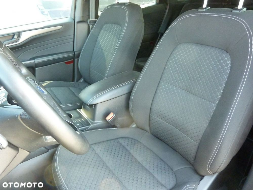 Ford Escape - 11