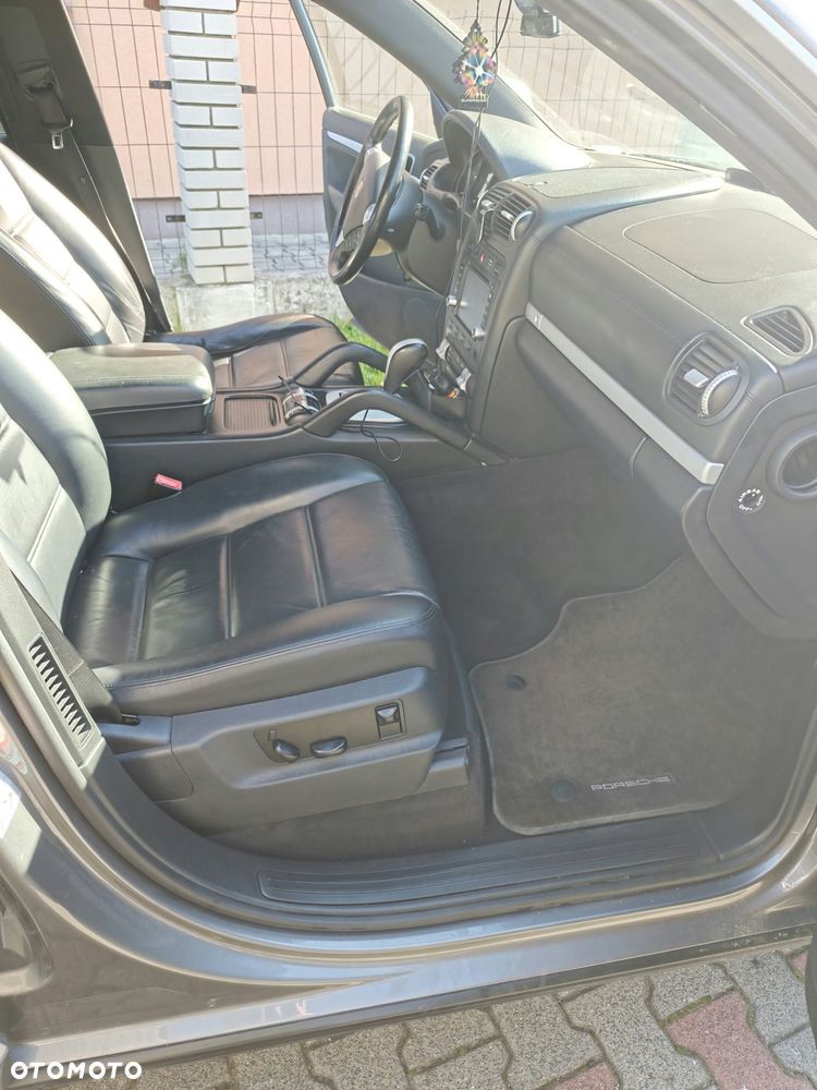 Porsche Cayenne Diesel - 4