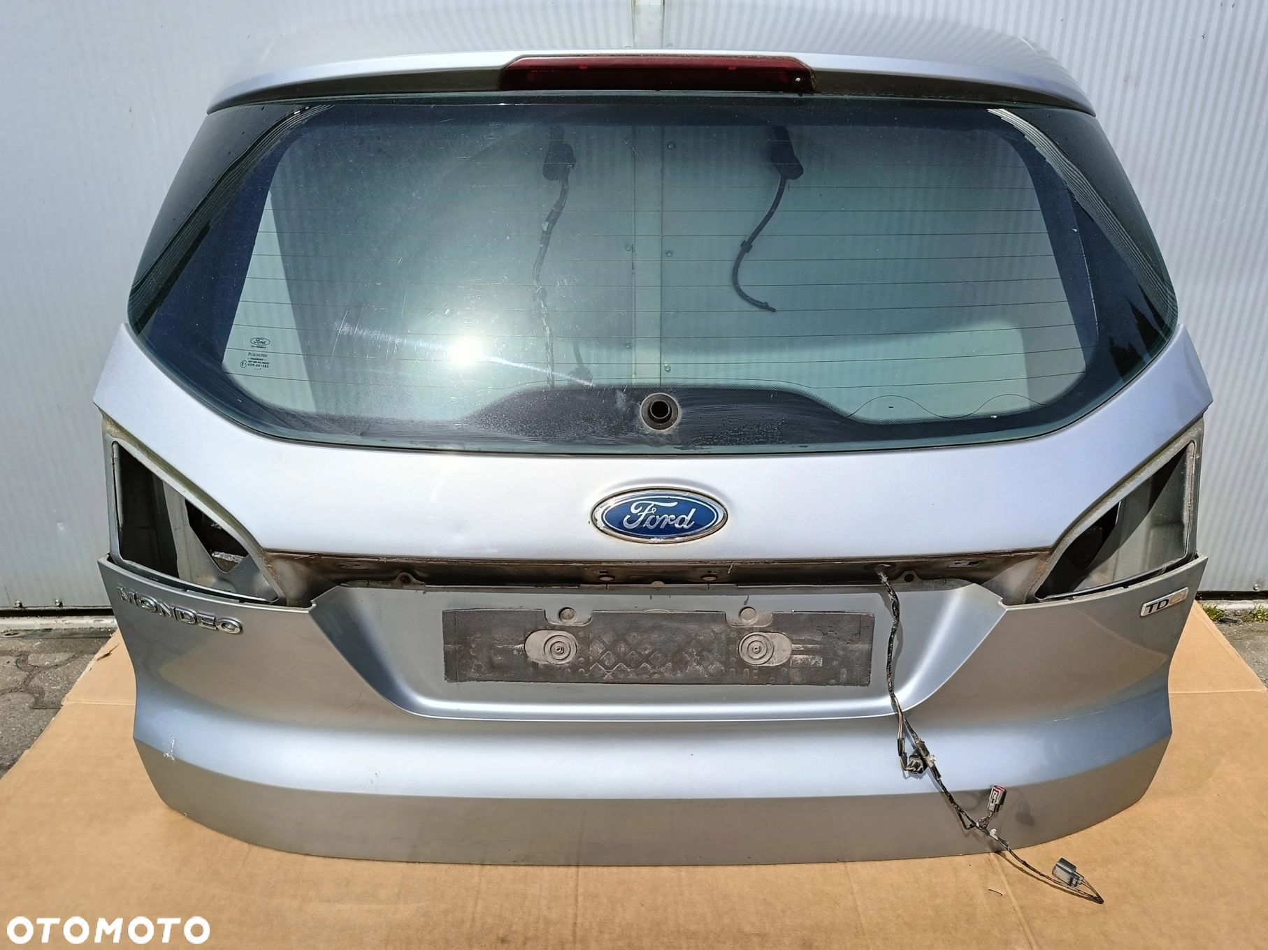 Mondeo MK4 klapa tylna tył kombi kolor: 76 Ford ~ - 1