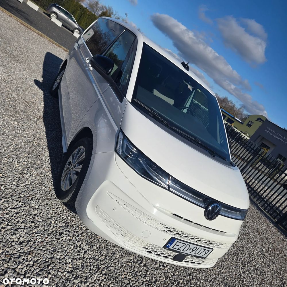 Volkswagen Multivan 2.0 TDI L2 Life DSG - 2