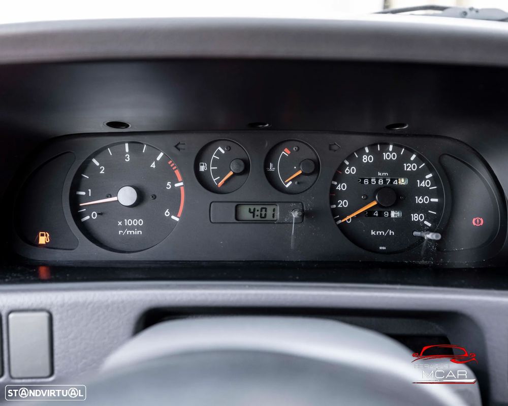 Nissan Terrano II 2.7 TDi S - 8