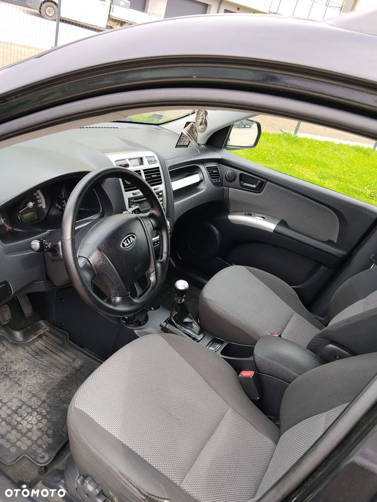 Kia Sportage 2.0 CRDI 2WD Champ - 9