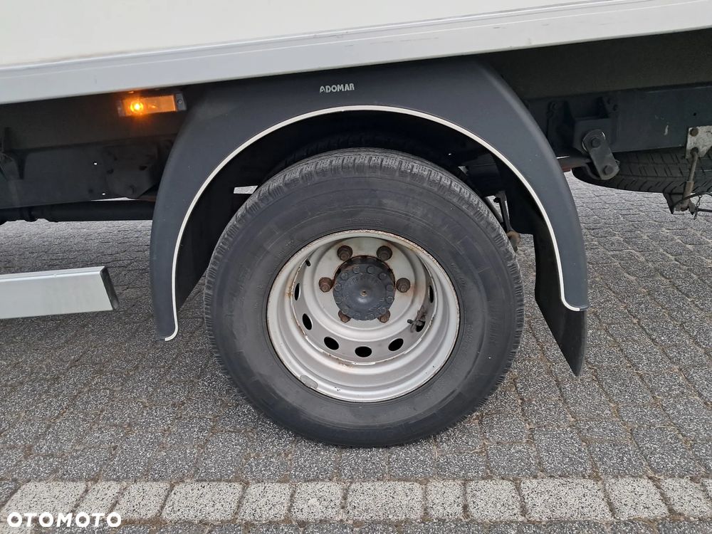 Iveco 72C18  Chłodnia IGLOOCAR CARRIER 600  Salon Polska - 17