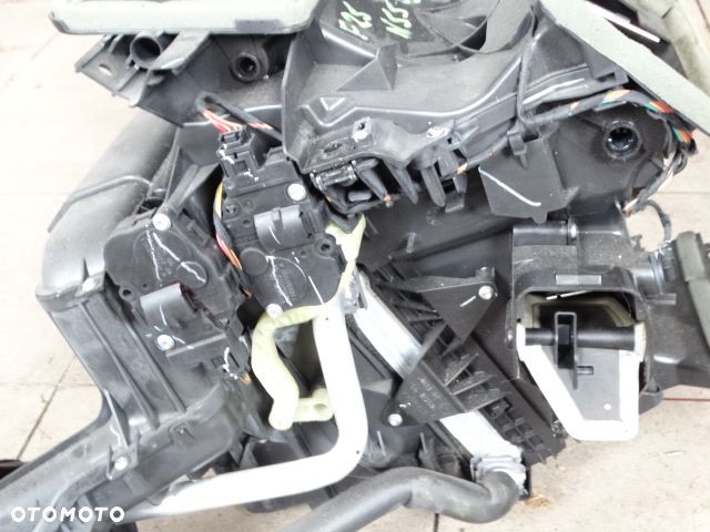 BMW X3 F25 USA Europa Nagrzewnica Powietrza Nawiewu Klimatronic Dwustrefowy Przedlift Benzyna Valeo T1012624T - 9