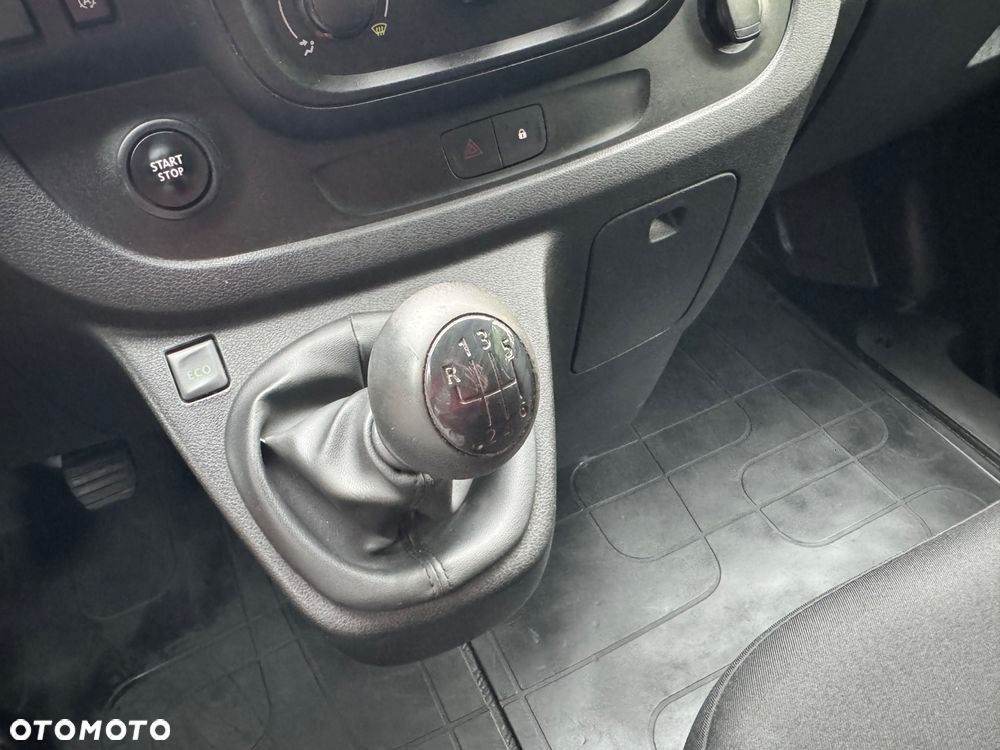 Renault Trafic - 24