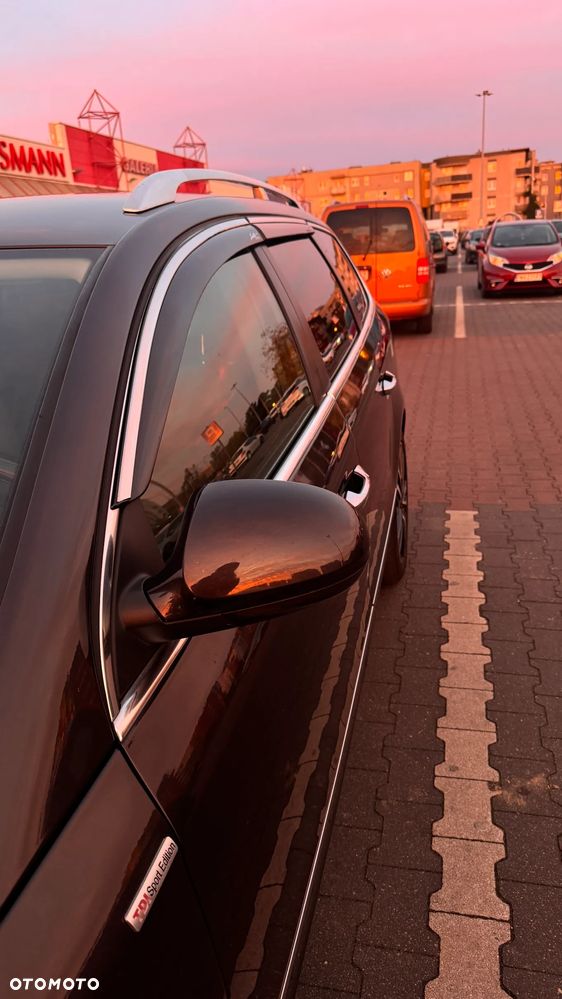 Volkswagen Passat 2.0 TDI Highline DSG - 32