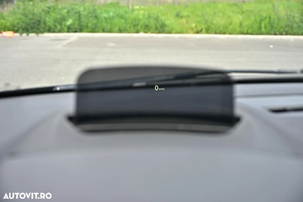 BMW Seria 2 220d xDrive AT - 14