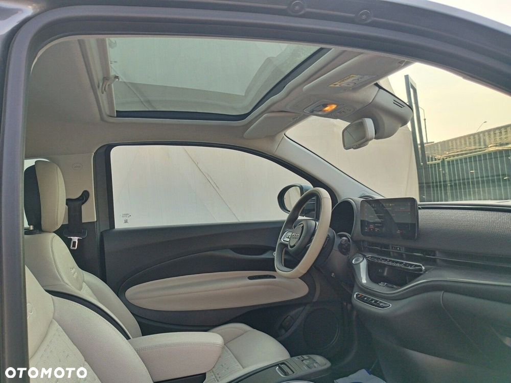 Fiat 500e - 16