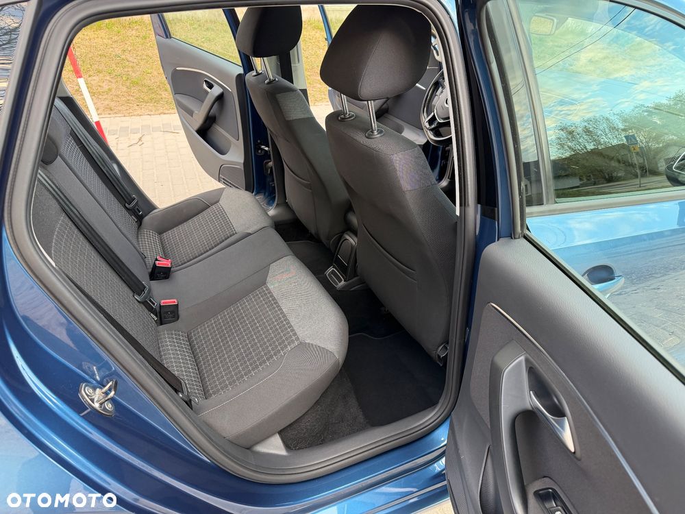 Volkswagen Polo 1.2 TSI Highline - 17