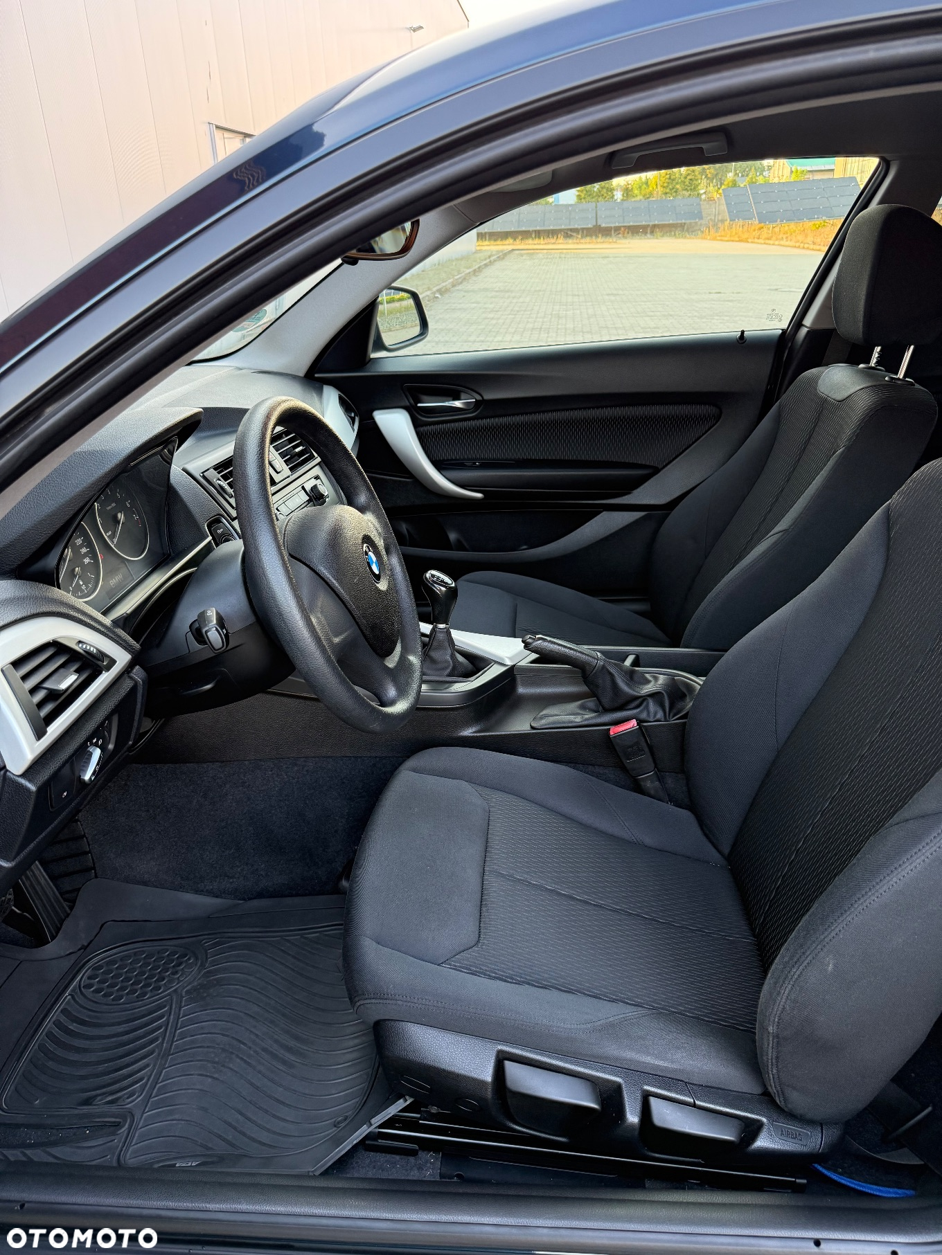BMW Seria 1 114i - 14